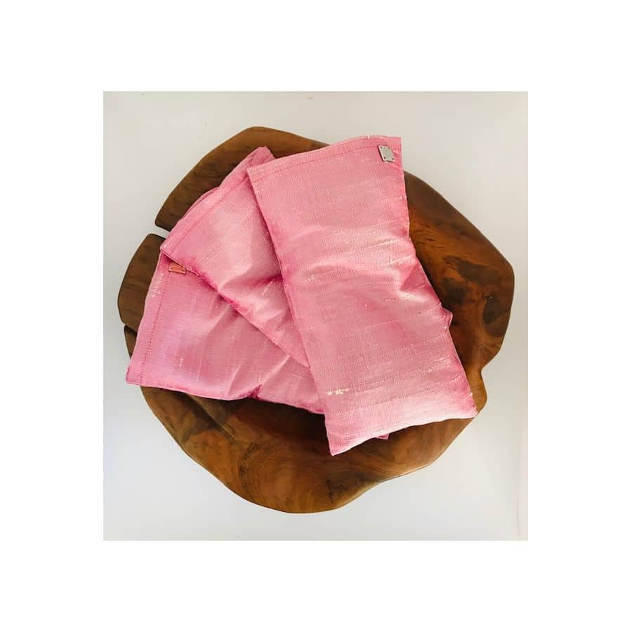 Augenkissen aus Seide in rosa