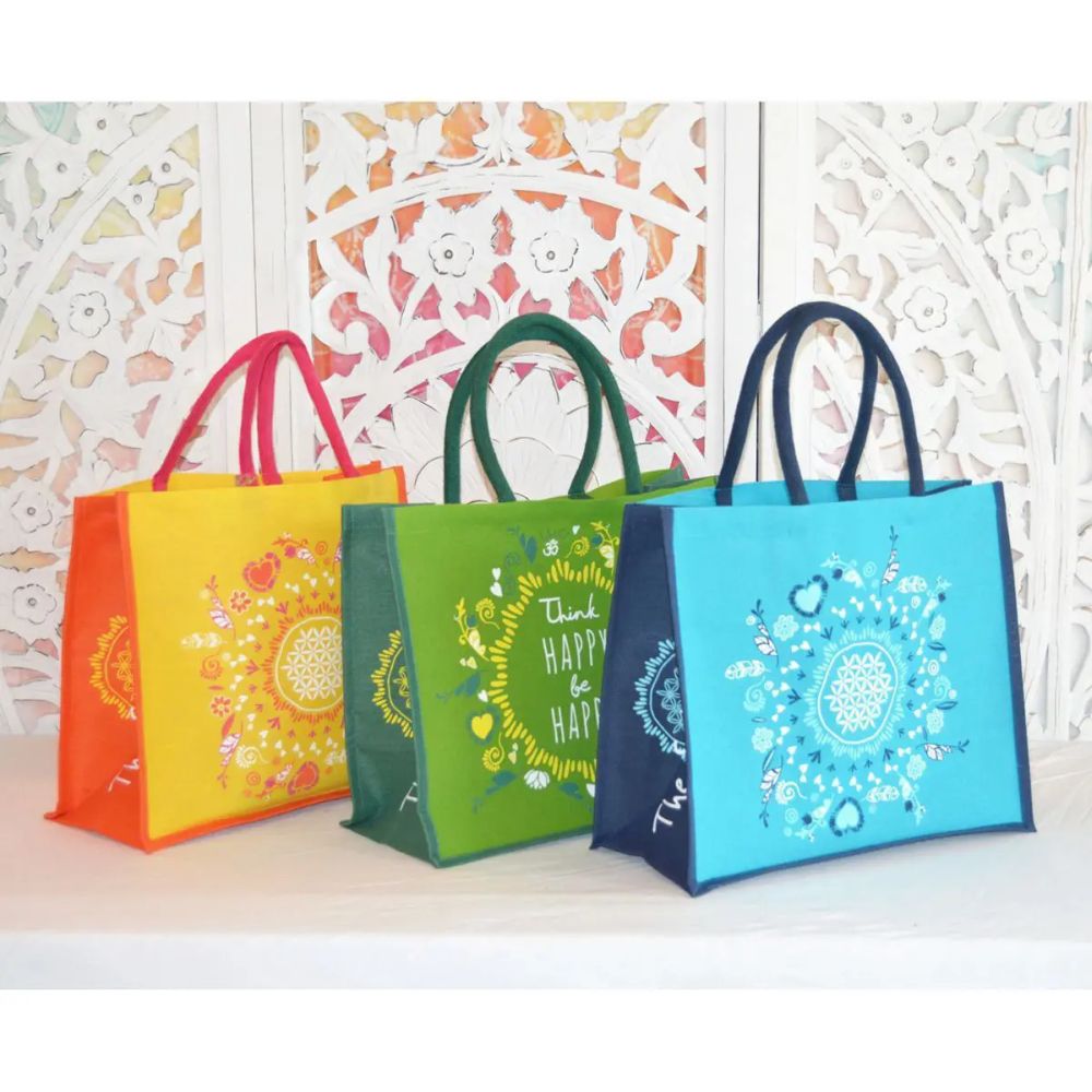 Drei Jutetaschen von Spirit of Om- in gelb, grün und blau