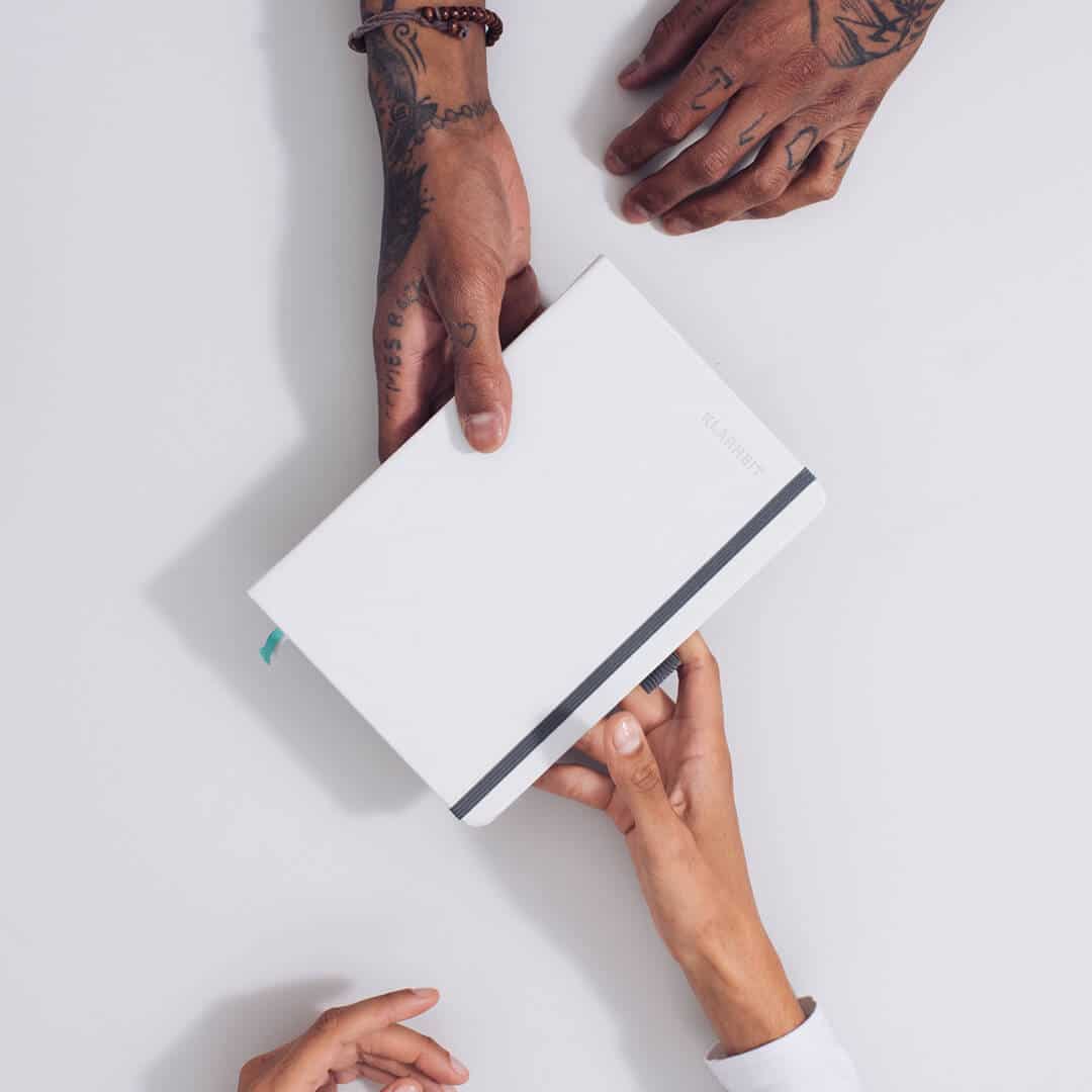 Klarheit Coaching Kalender weiss Design