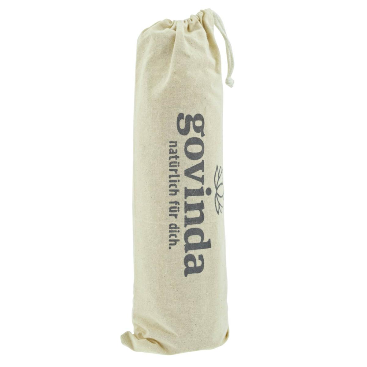 Kupferflasche von Govinda graviert wird im Säckchen und Karton geliefert