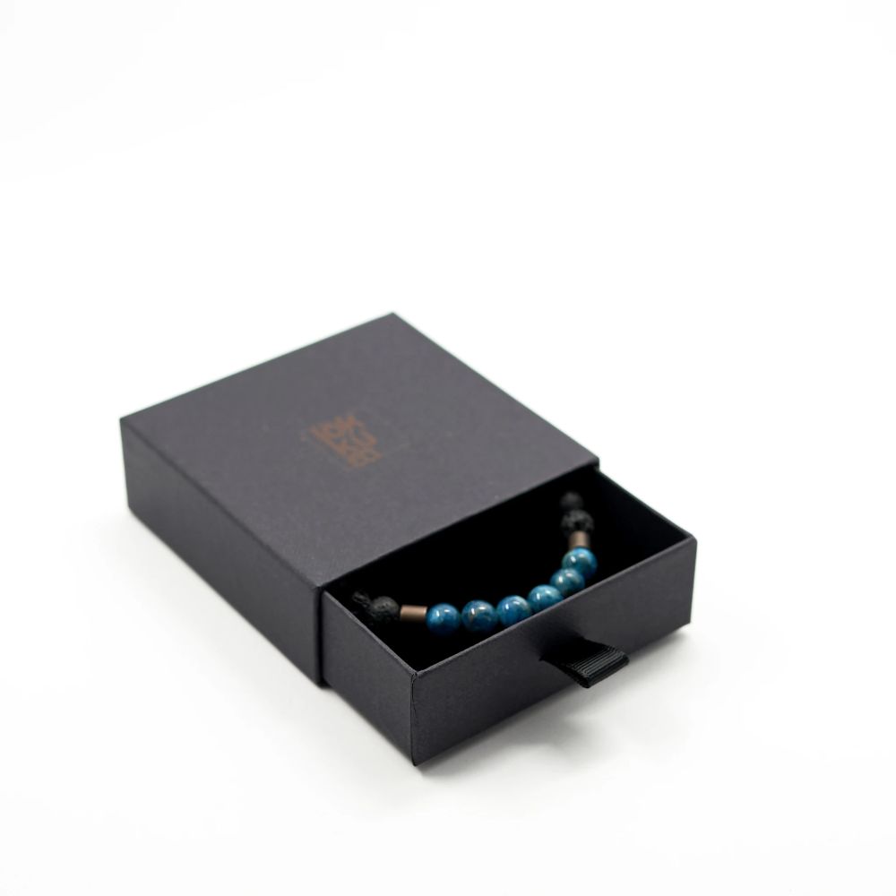 Armband aus Lava und Apatit
