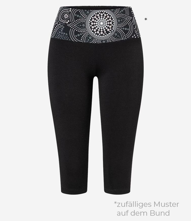 Yoga Capri Madhya Maui in schwarz mit hohem Bund Vorderseite