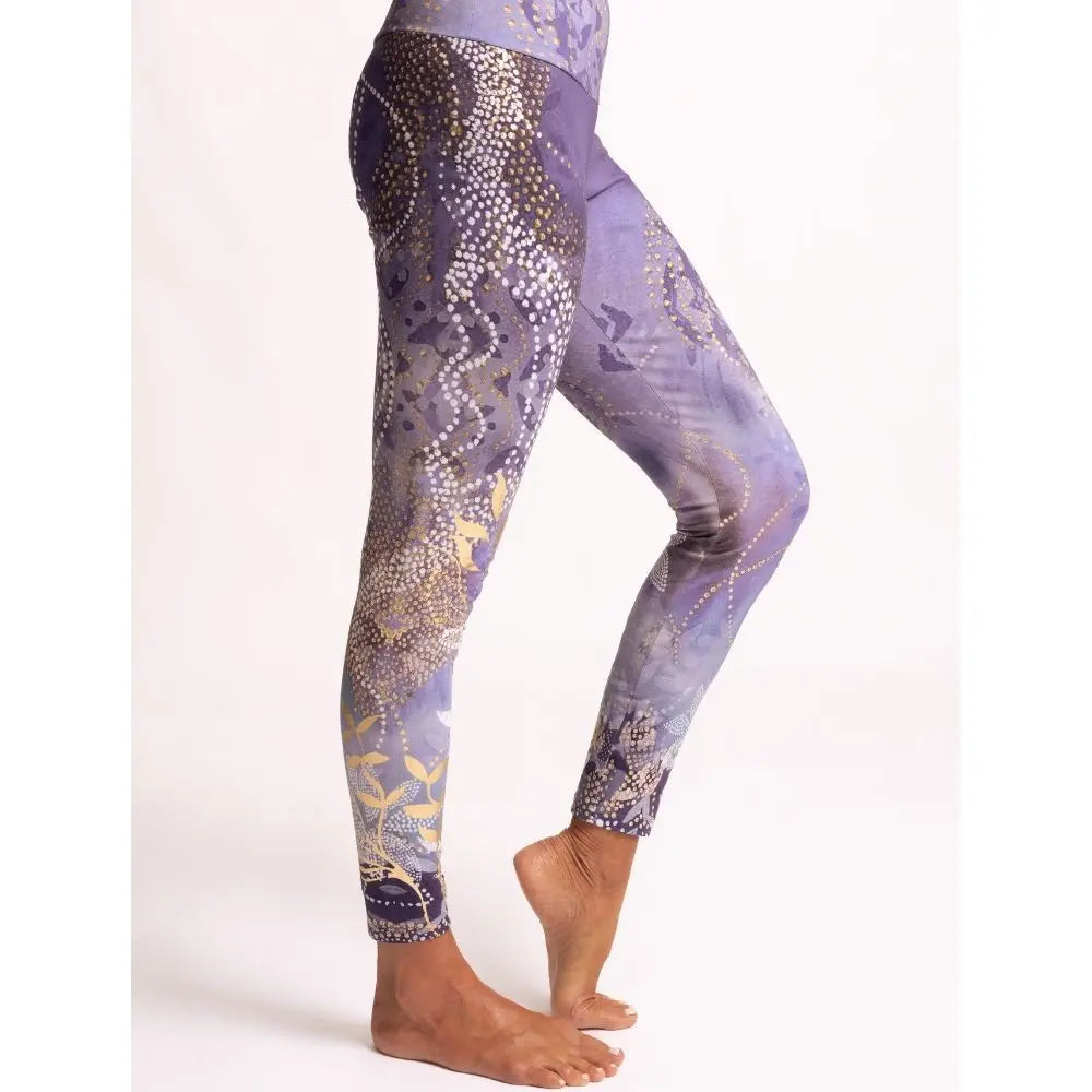 leggings damen yoga Leggings Vaira von Spirit of Om mit Muster Print und Gold Applikation