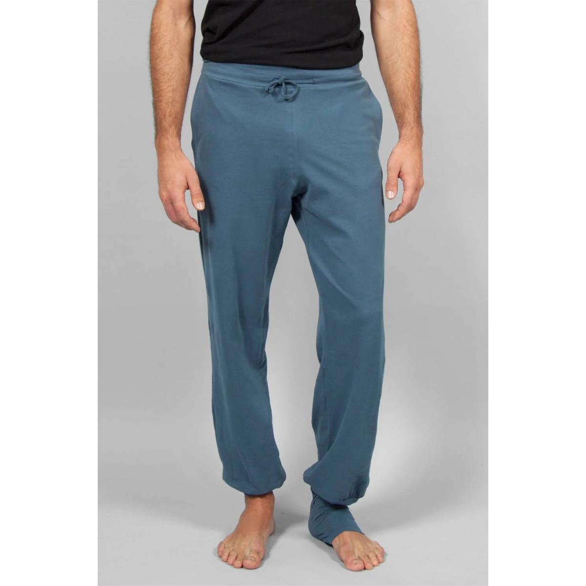 Mahan Yogahose Herren Indigo von Breath of Fire in Vorderansicht