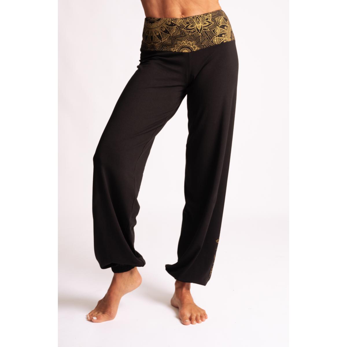 Yoga Hose Bali schwarz mit hohem verzierten Bund von Spirit of Om