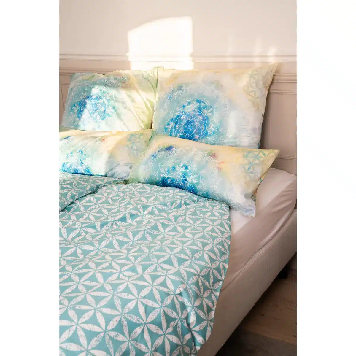 Bettwaesche Spirit of Om Blue Dream Blume des Lebens Rueckseite