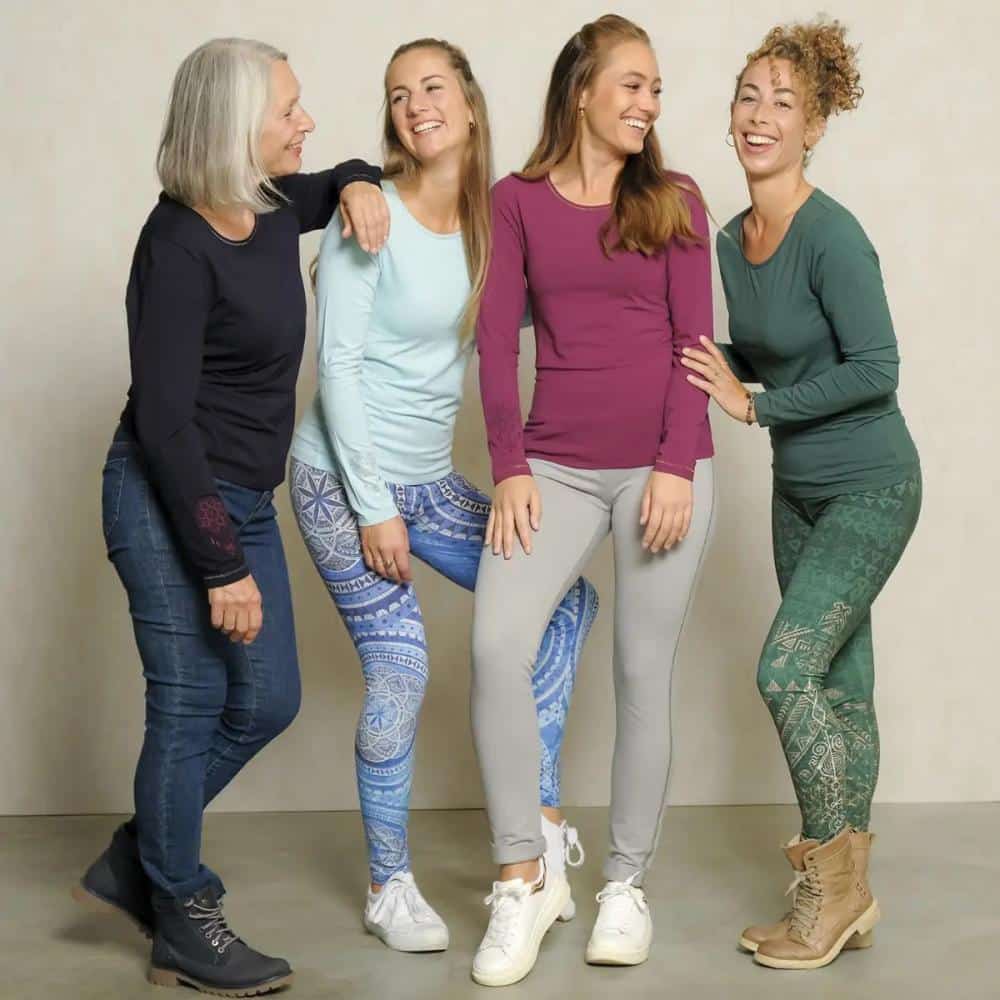 Spirit of Om Yoga Shirt Langarm Bambus Viskose