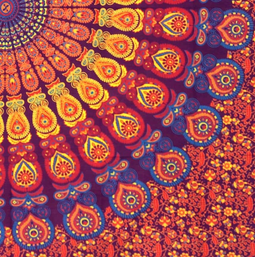 Wandtuch aus Indien in orange, rot, blau Detailansicht