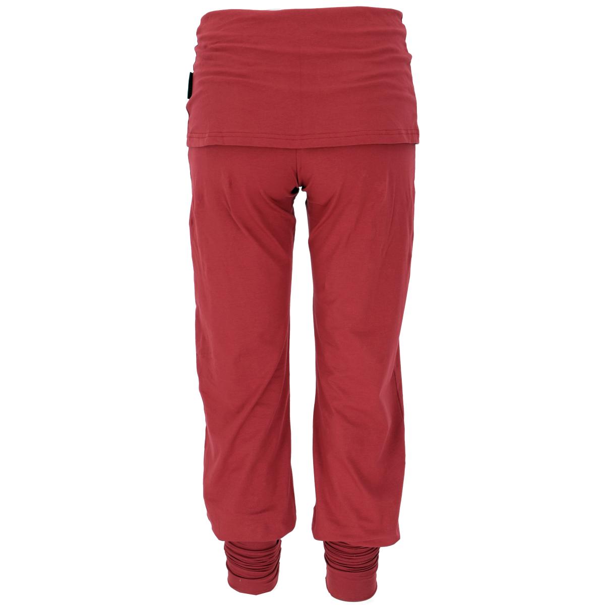 Yogahose mit Rock und Stulpen in der Farbe paprika rot Rueckansicht