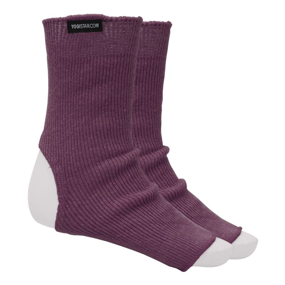 Yogasocken von Yogistar in der Farbe elderberry