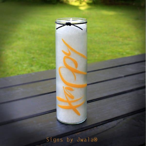 Sign Kerze by Jwala Happy